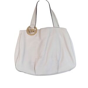 Michael Kors cream colored Leather Tote Handbag‎ 
Pre loved 15x11x5"